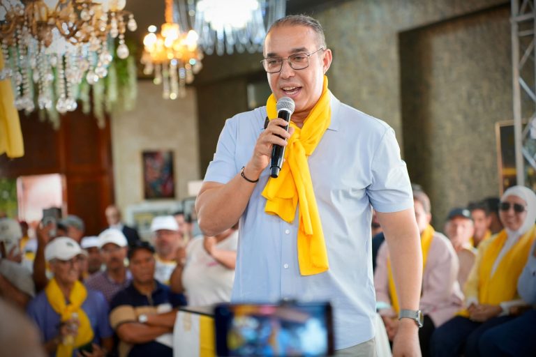 اتهامات بالتجسس على الهواتف.. النيابة العامة تفتح تحقيقا في تصريحات أوزين