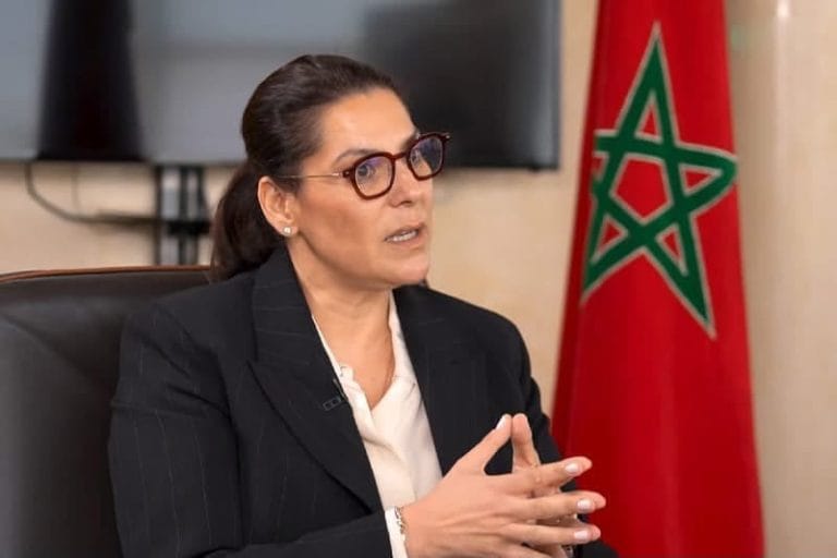 الملك محمد السادس يعيّن المنصوري رئيسة للحكومة ويكلفها بتشكيل الحكومة
