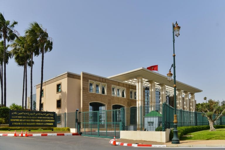 بعد صمت رسمي طويل.. الرباط ترد على مدريد بشأن أحداث سبتة وتنتقد توظيف المغرب من قبل أحزاب ومؤسسات إسبانية