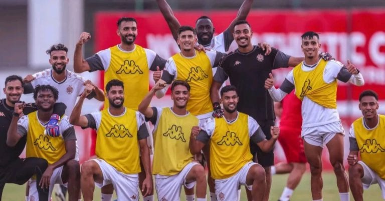 الوداد يتجه لتثبيت مدرب تونسي على رأس الفريق