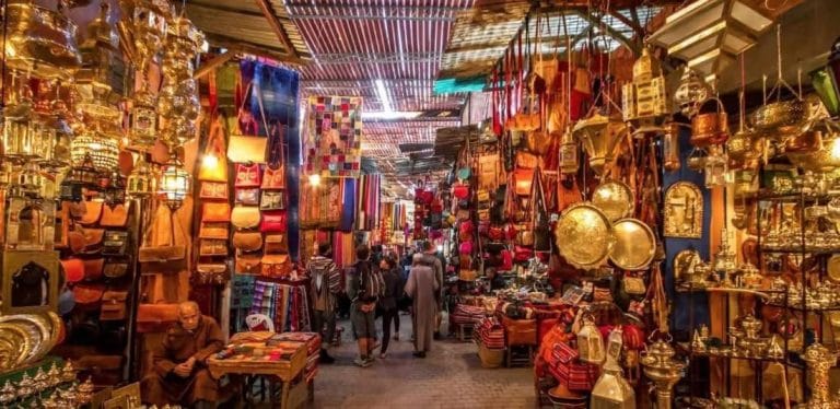 مطالب برلمانية بـ”إنصاف” صناع تقليديين بالبيضاء