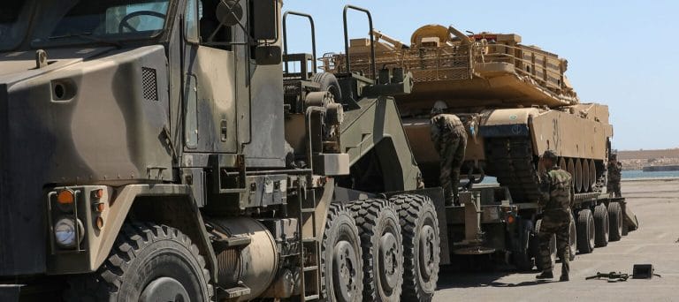 بعد دخول الدفعة الأولى الخدمة.. المغرب يطلب 50 ناقلة عسكرية ثقيلة إضافية من Oshkosh