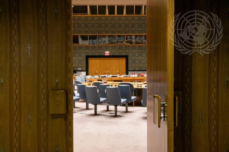 UN763384